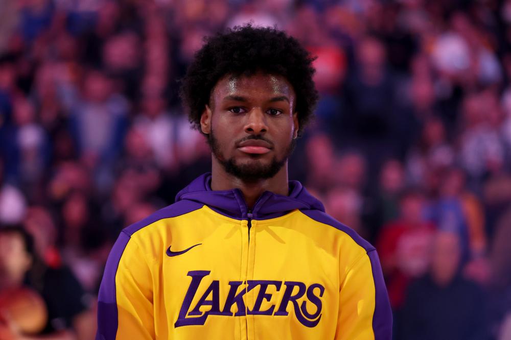 一场曲折的 一场曲折的