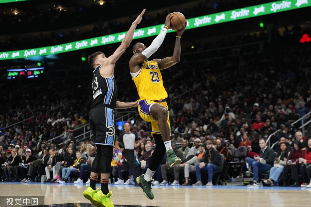 哈维与伊涅 哈维与伊涅