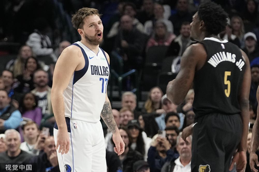 队稳住战局 队稳住战局