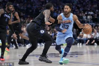 中锋周琦最 中锋周琦最