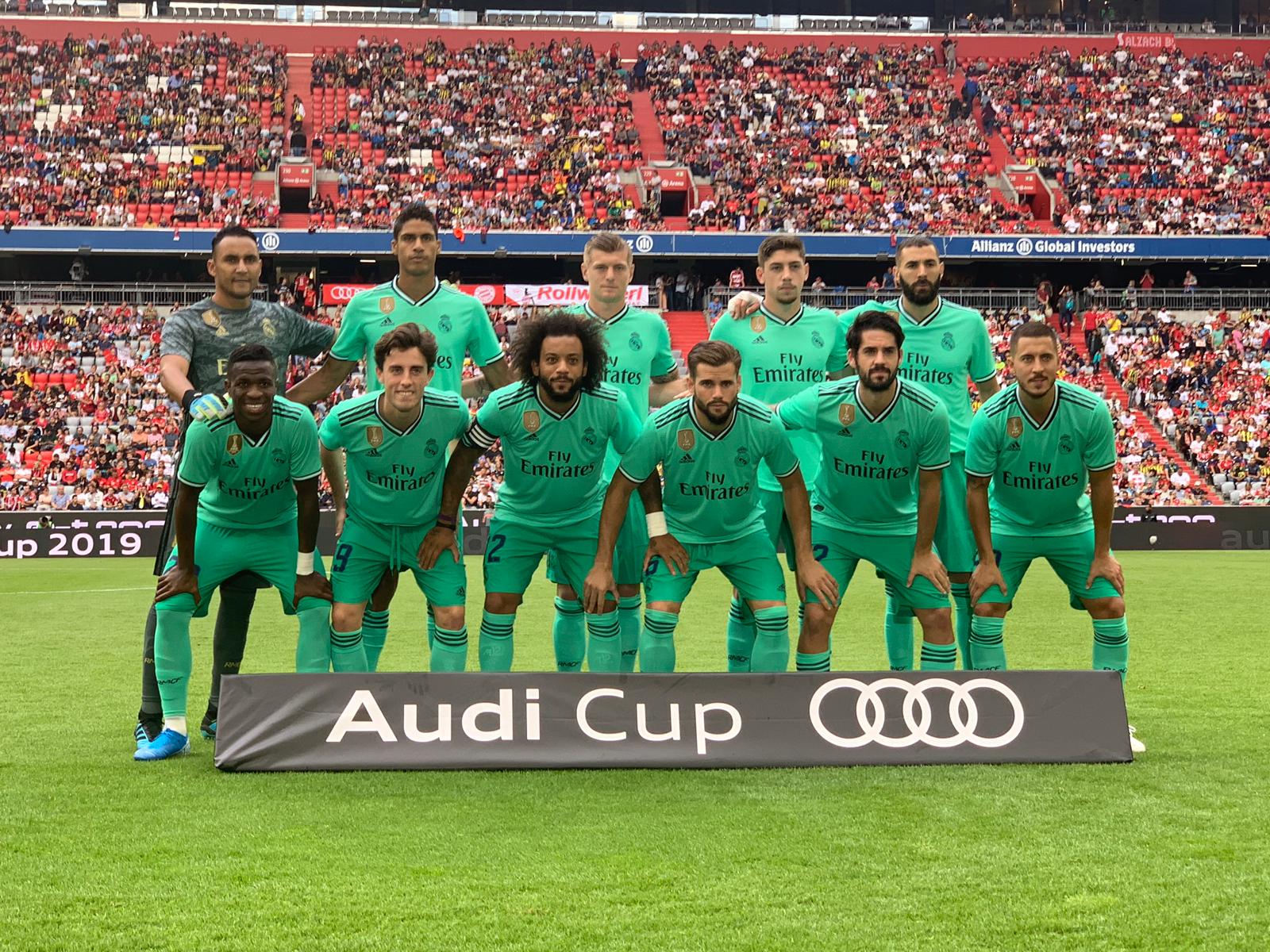 博尼强大的 博尼强大的