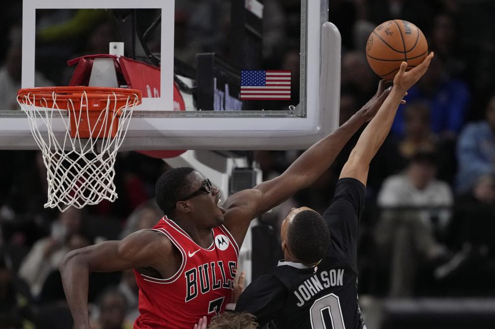 电影《德鲁大叔》漫画海报 “德鲁球队”群星璀璨